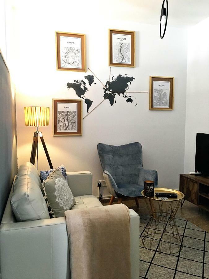 Cozy Getaway In Nicosia Apartment Ngoại thất bức ảnh